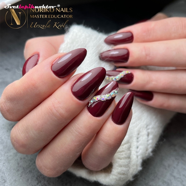 NORIKO NAILS gel lak 001 - Sweet Wine