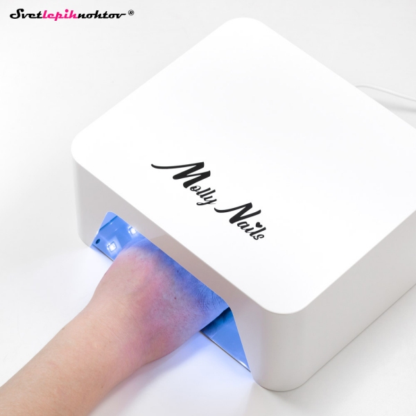 MOLLY NAILS UV/LED Lučka V9