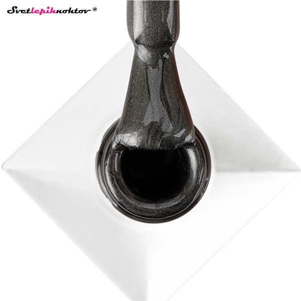 MOLLY NAILS CAT EYE gel lak 240 - Black Obsession