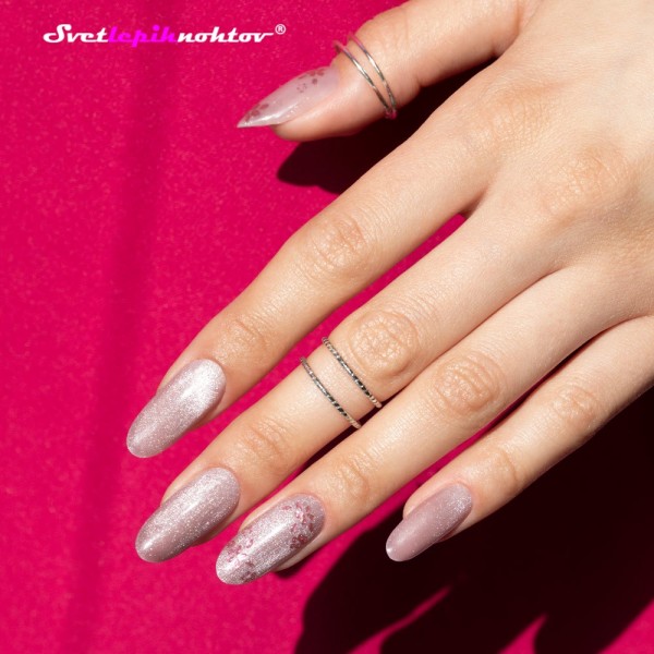 Molly Nails Cat Eye trajni lak za nohte, 8 g, št. 165